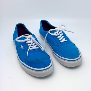 Vans Classic Unisex Sneakers